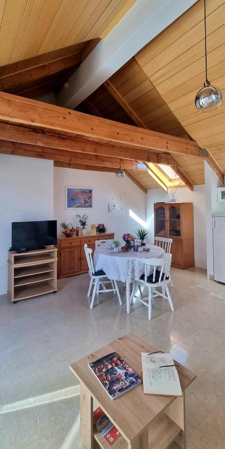 Apartment Baloro Mokosica